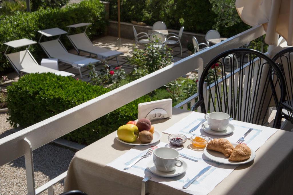 Hotel Adler Gabicce Mare Dış mekan fotoğraf