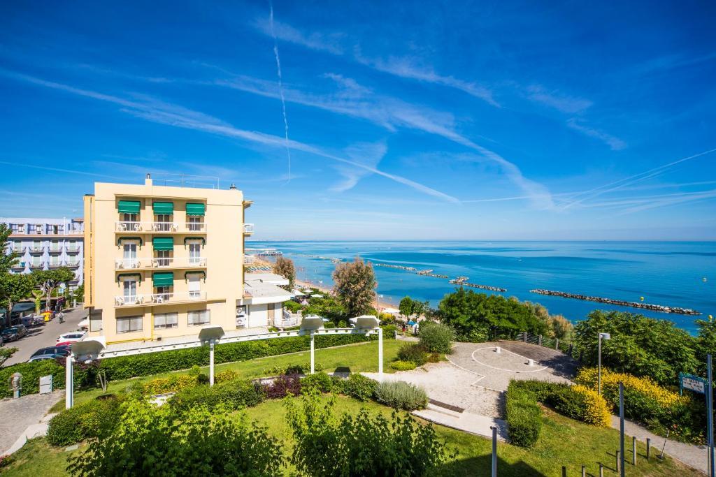 Hotel Adler Gabicce Mare Dış mekan fotoğraf