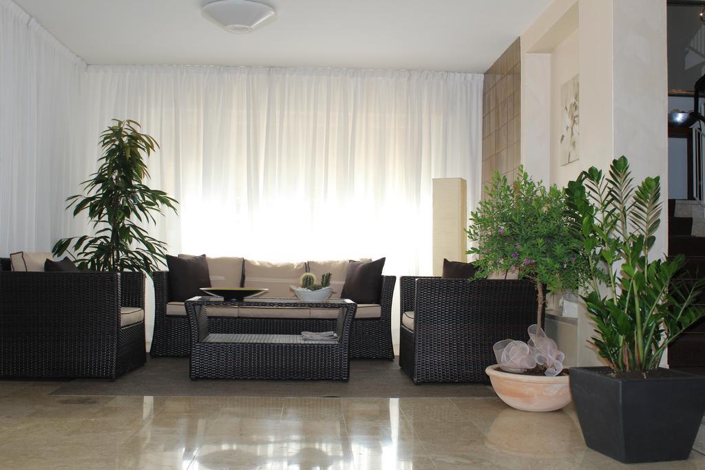 Hotel Adler Gabicce Mare Dış mekan fotoğraf