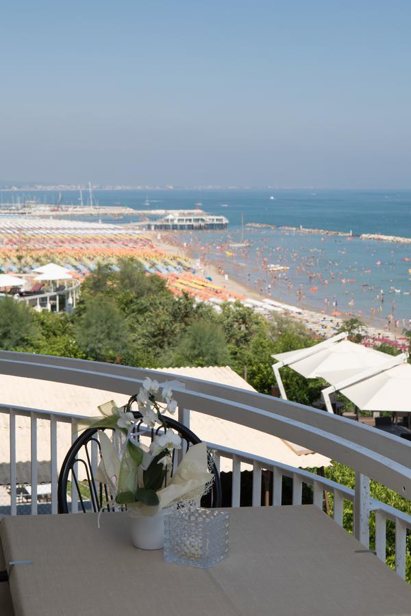 Hotel Adler Gabicce Mare Dış mekan fotoğraf